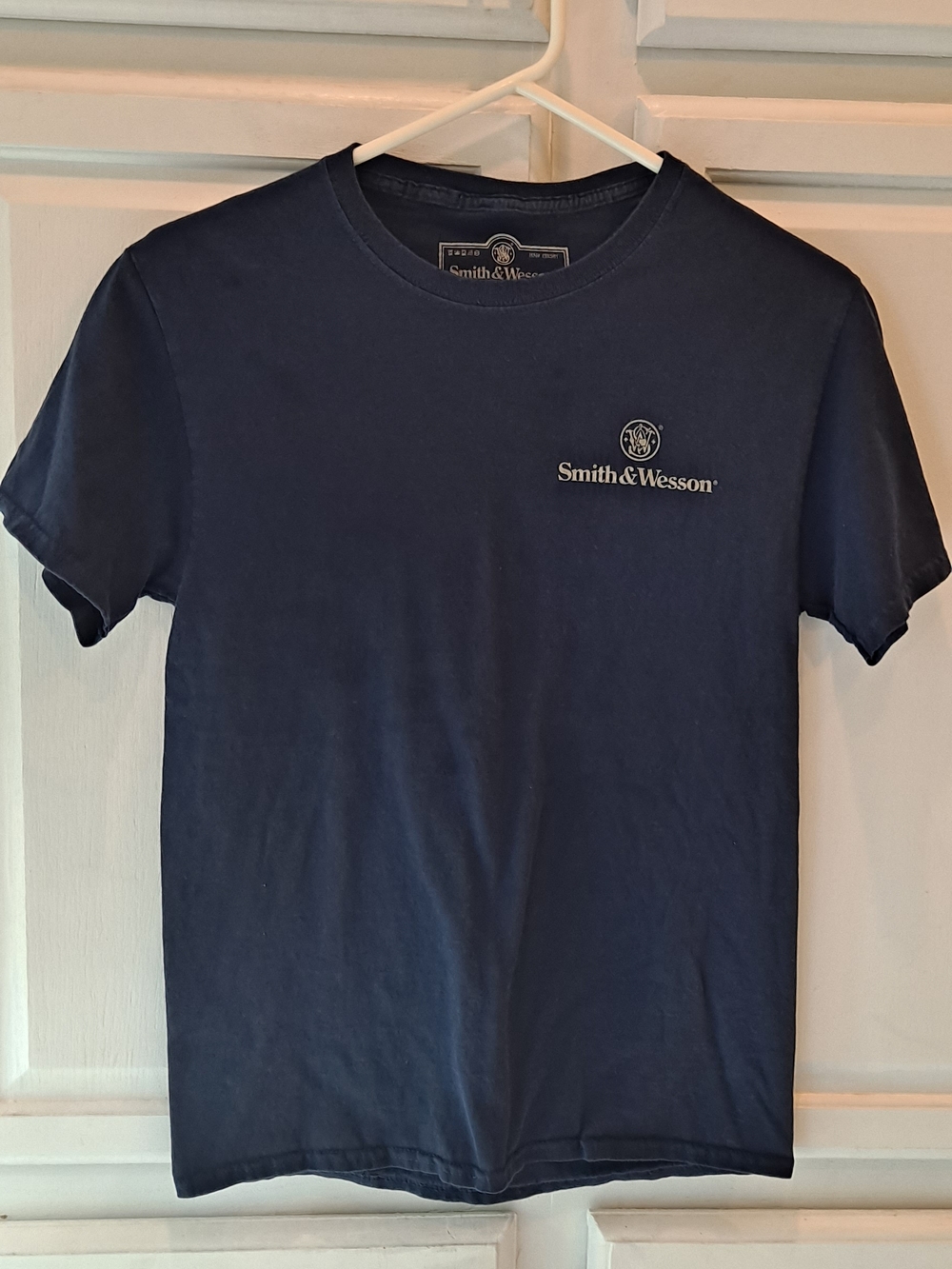 Men’s Navy Short Sleeve Navy Smith & Wesson Logo Cotton Tee American Tradition